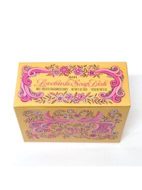 Avon Lovebirds Soap Dish 2 Hostess Fragranced Soaps 4 Oz Each Circa 1974 Vintage